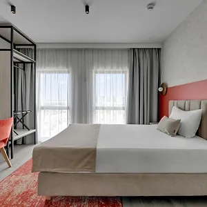 Milo Airport Hotel